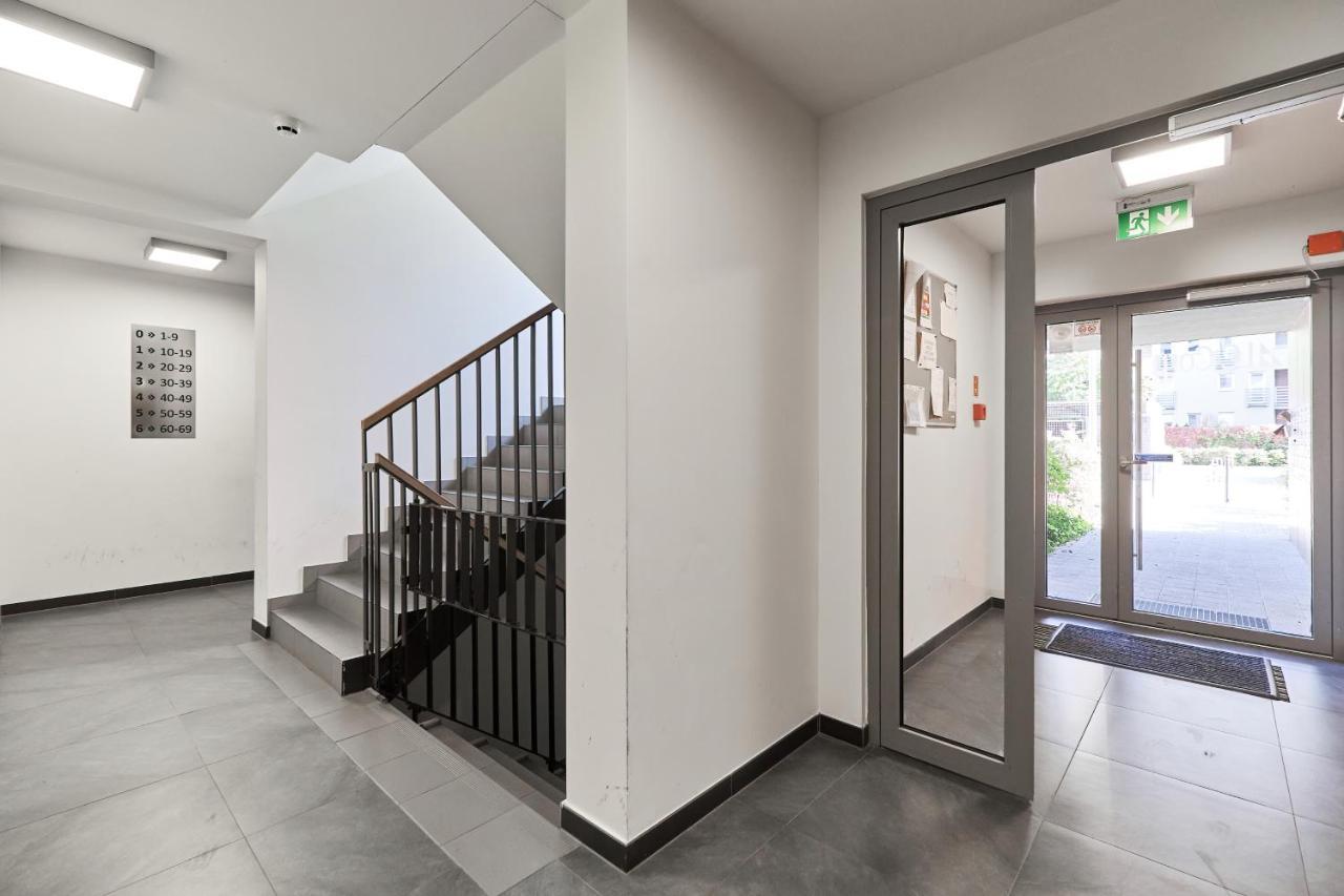 Nowa Teczowa Apartments Promenada Staromiejska By Noclegi Renters Vratislav Exteriér fotografie