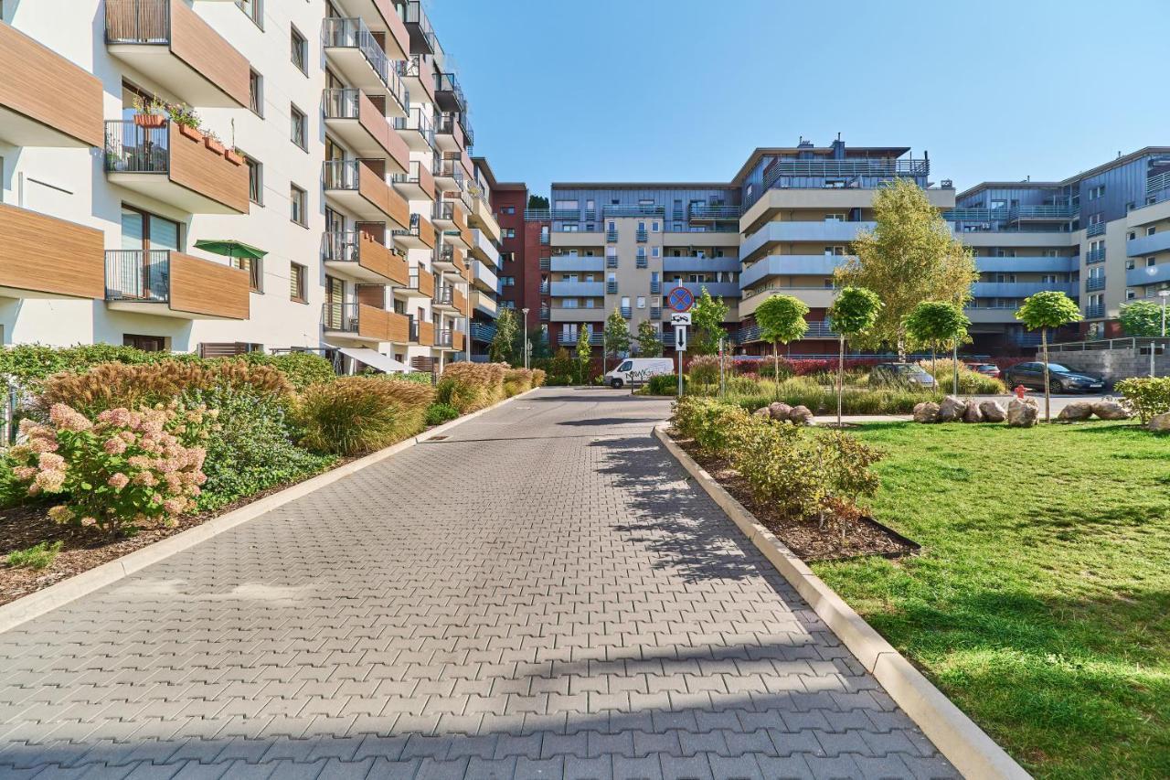 Nowa Teczowa Apartments Promenada Staromiejska By Noclegi Renters Vratislav Exteriér fotografie