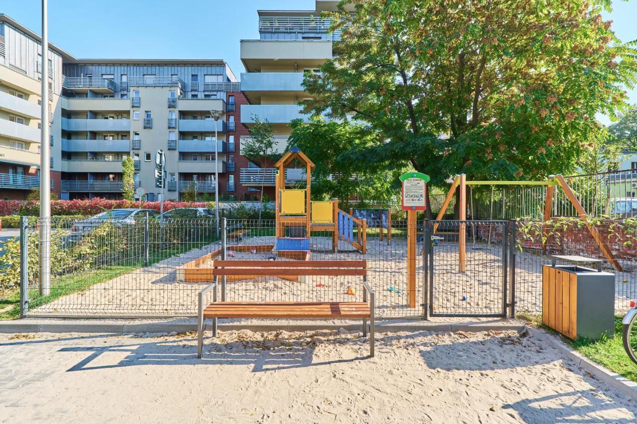 Nowa Teczowa Apartments Promenada Staromiejska By Noclegi Renters Vratislav Exteriér fotografie